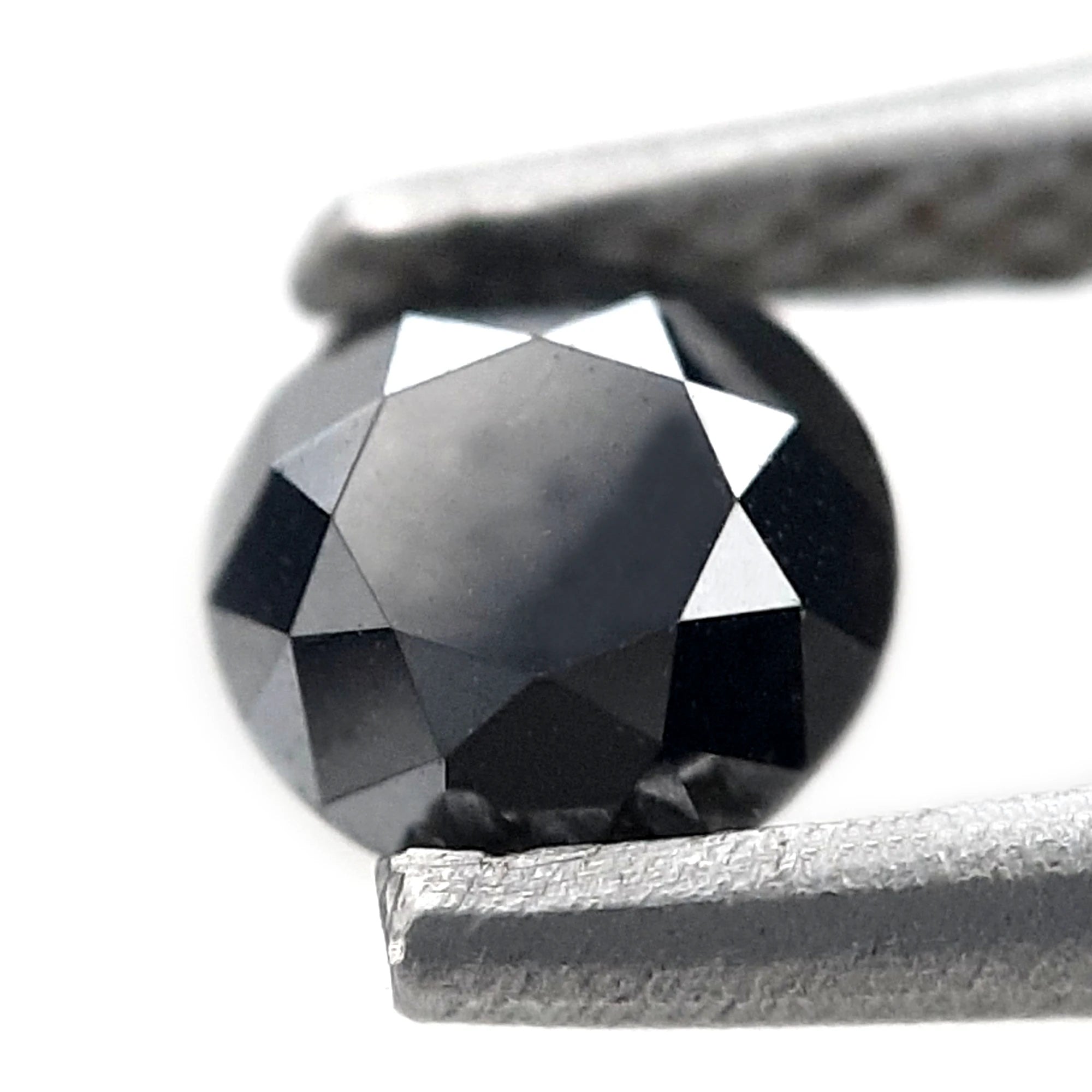 Round Cut Black Diamond
