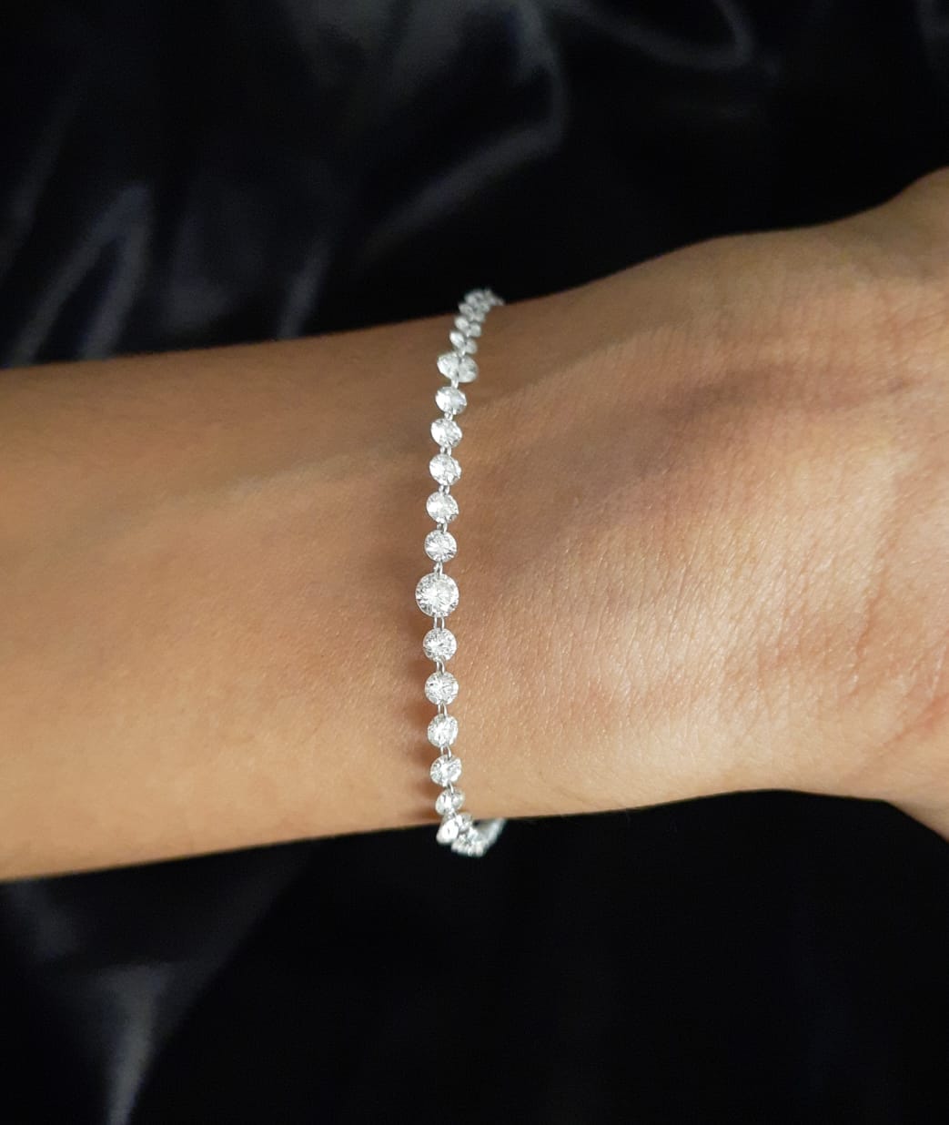 4.87 Ct Lab  Drilled Diamond Bracelet 14K Gold, 7" Inch  2.9 and 3.9 mm Diamonds