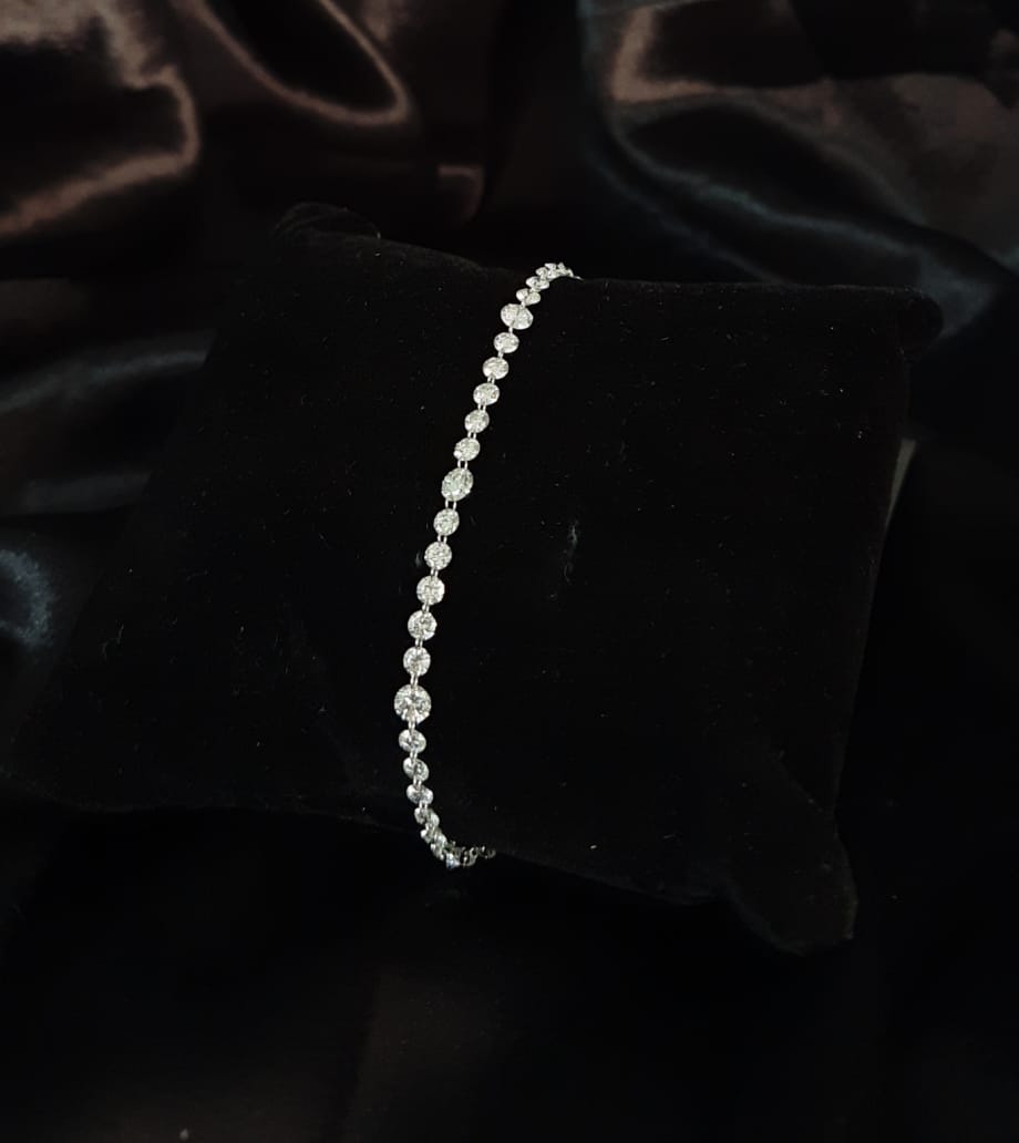 4.87 Ct Lab  Drilled Diamond Bracelet 14K Gold, 7" Inch  2.9 and 3.9 mm Diamonds
