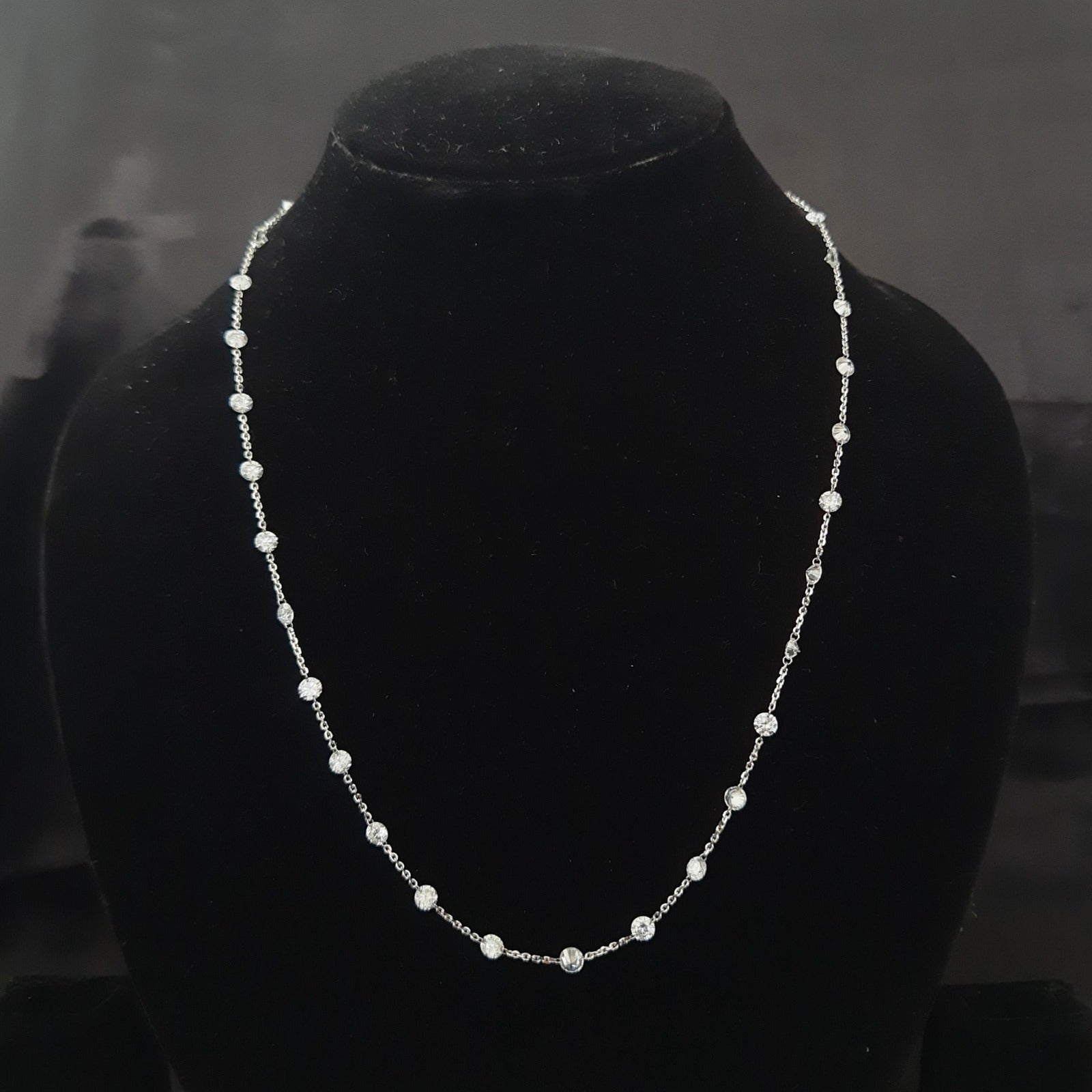 14k White Gold Diamond Necklace 1.85 Ct