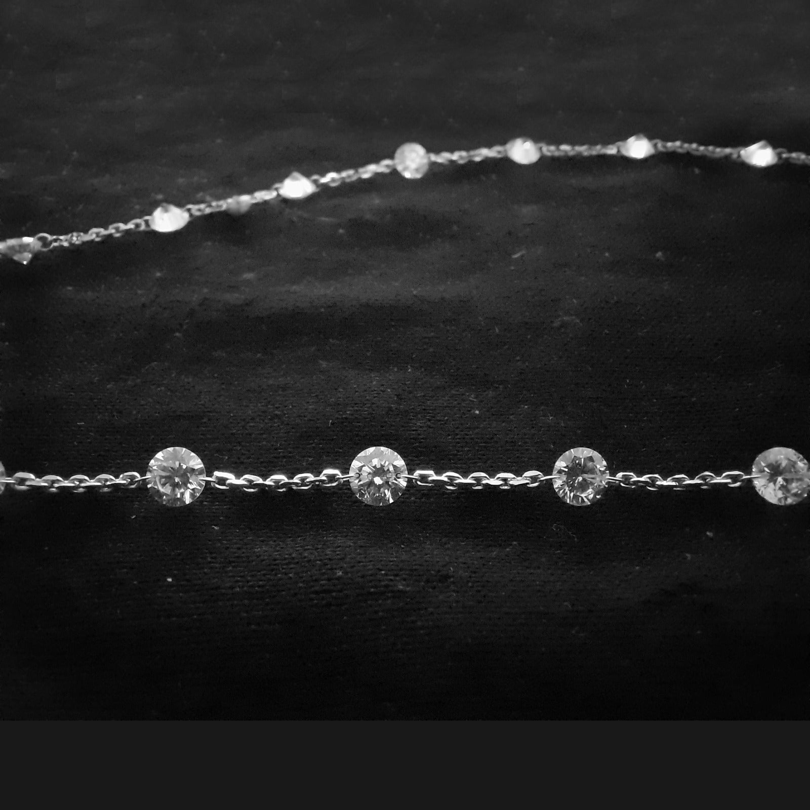 14k White Gold Diamond Necklace 1.85 Ct