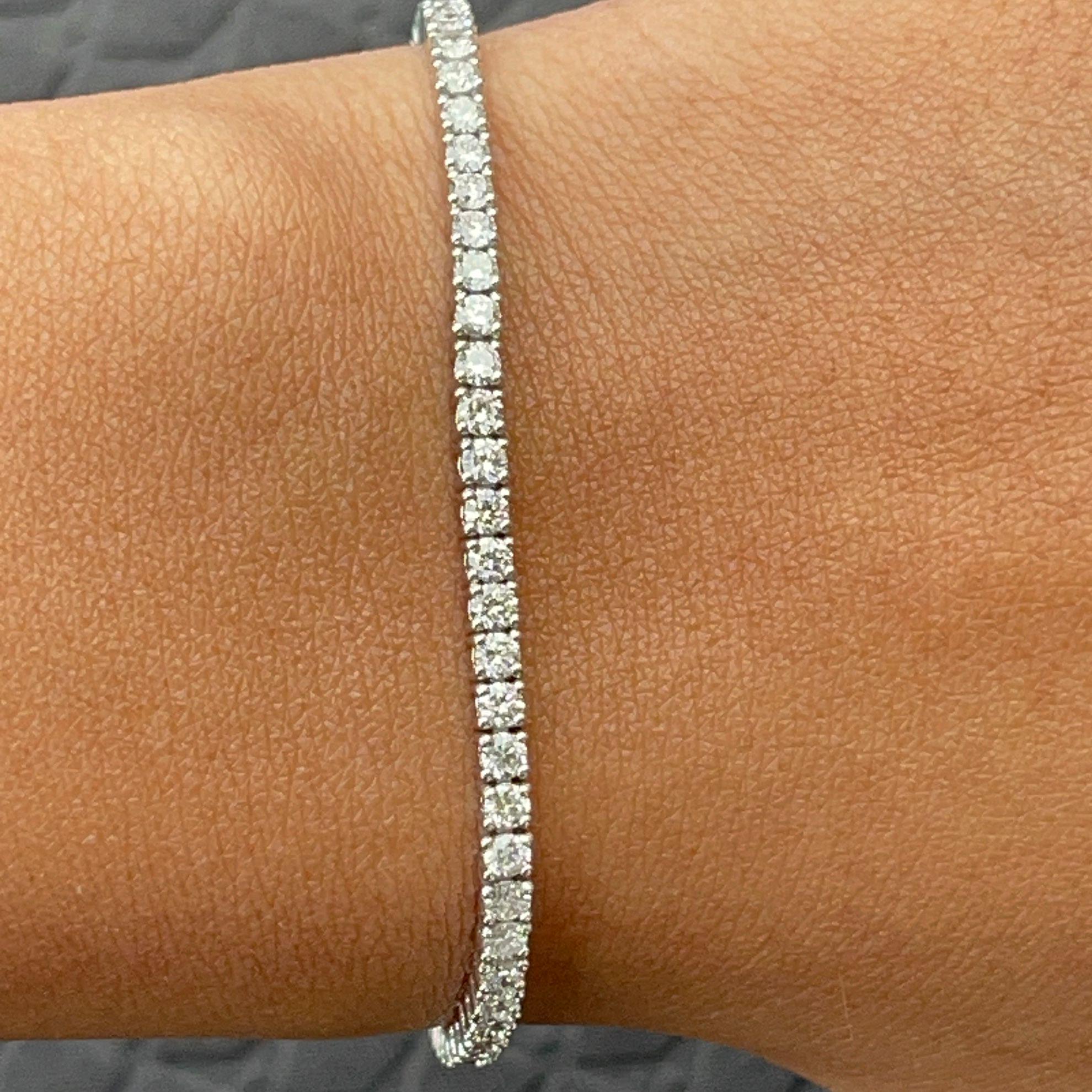 4 Ct Lab Grown Diamond Tennis Bracelet for Women 14K White Gold 7 Inch