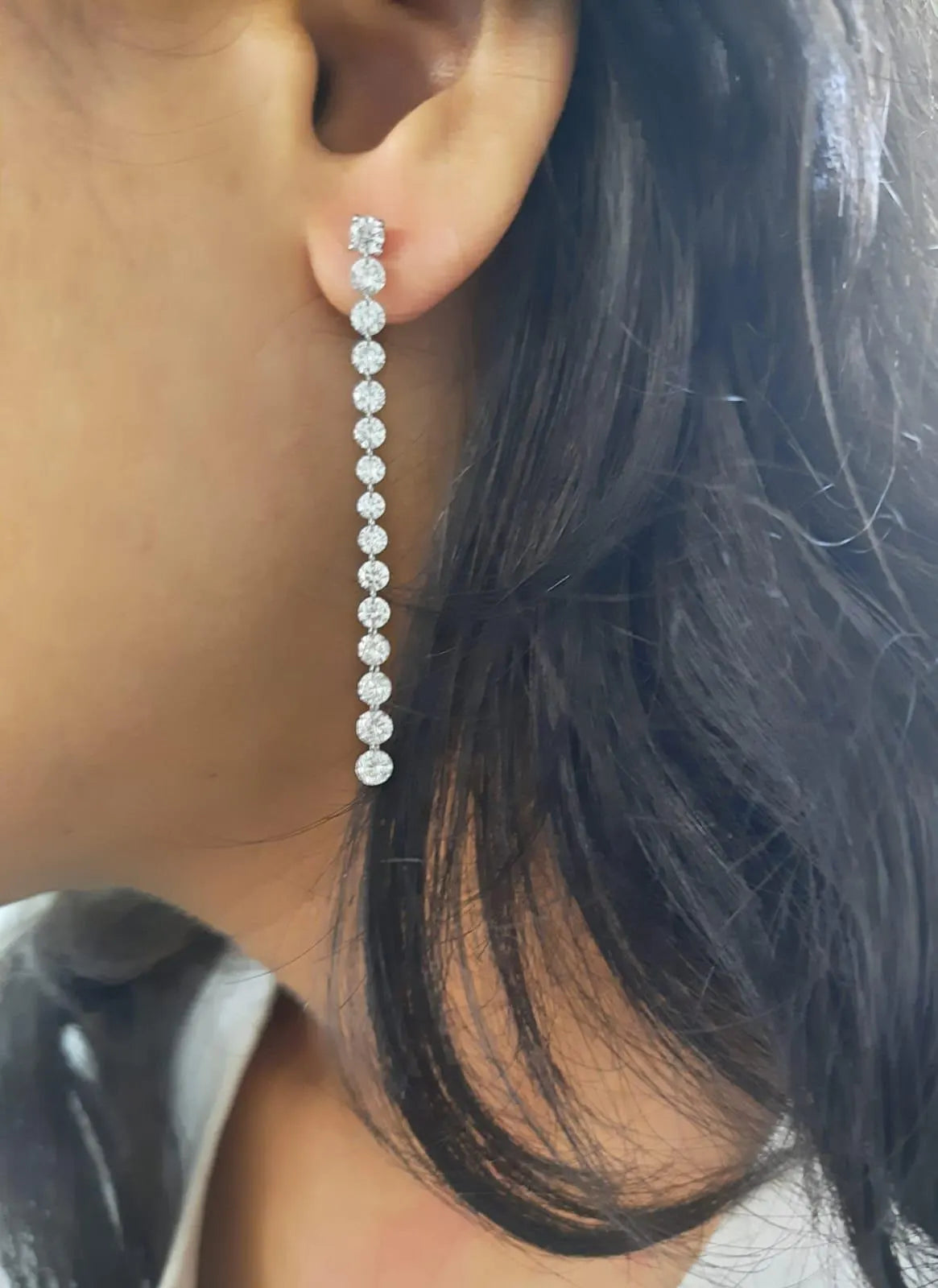 Diamond stud for women
